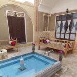 اقامتگاه سنتی مادربزرگ ورزنه